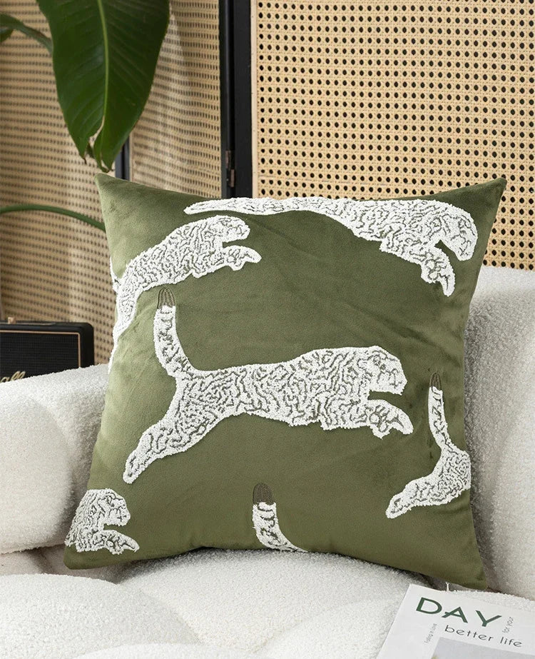 Housses de Coussins Nature – Élégance Tropicale pour Votre Intérieur